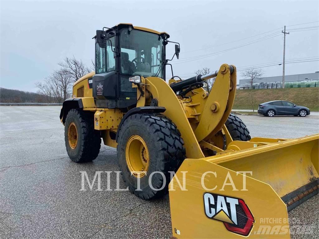 CAT 930M Chargeuse sur pneus