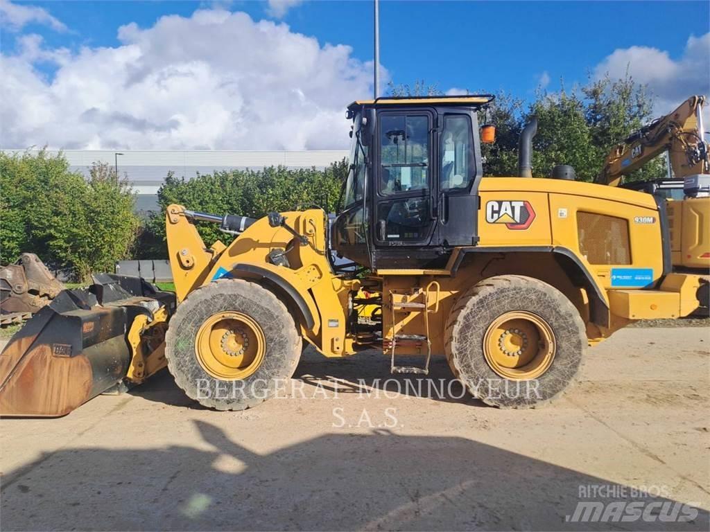 CAT 930M Chargeuse sur pneus