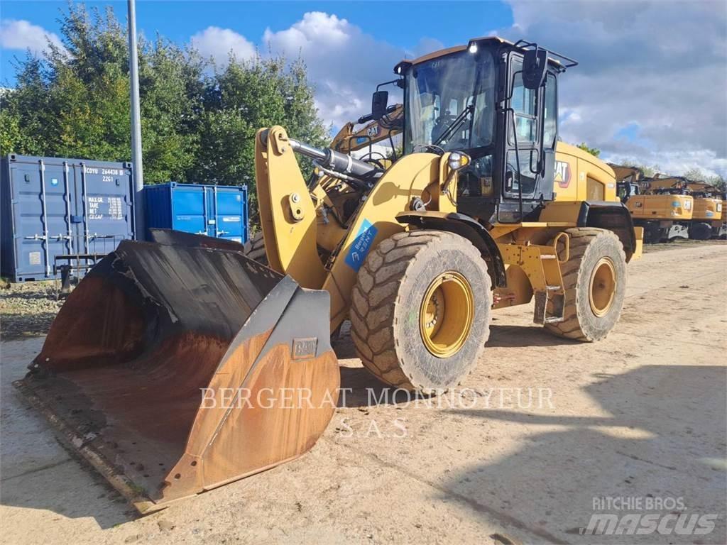 CAT 930M Chargeuse sur pneus