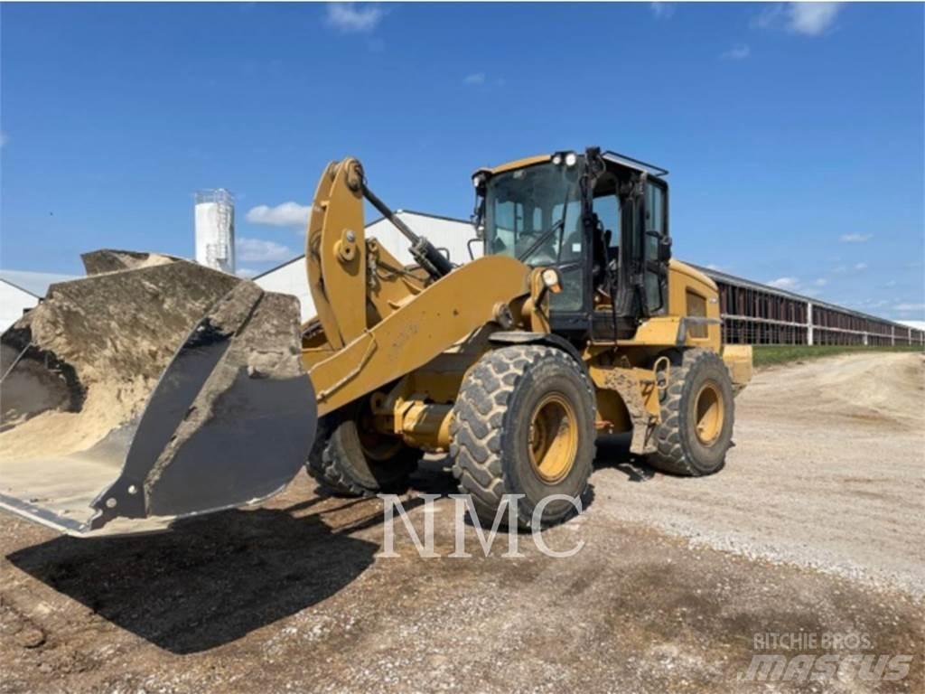 CAT 930M Chargeuse sur pneus