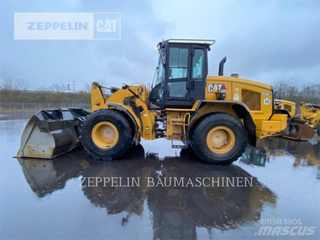 CAT 930M Chargeuse sur pneus