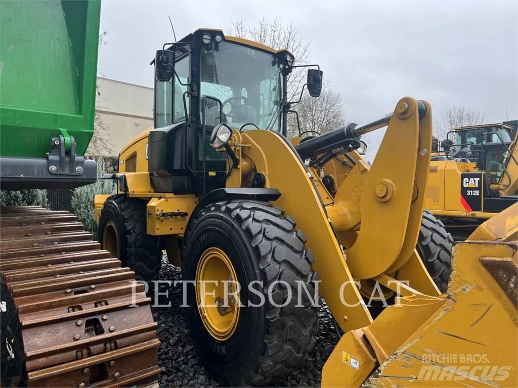 CAT 930M Chargeuse sur pneus