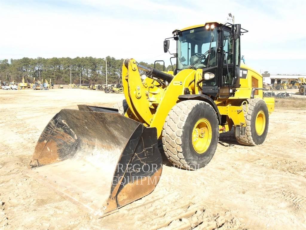 CAT 930M Chargeuse sur pneus
