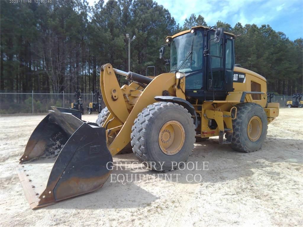 CAT 930M Chargeuse sur pneus