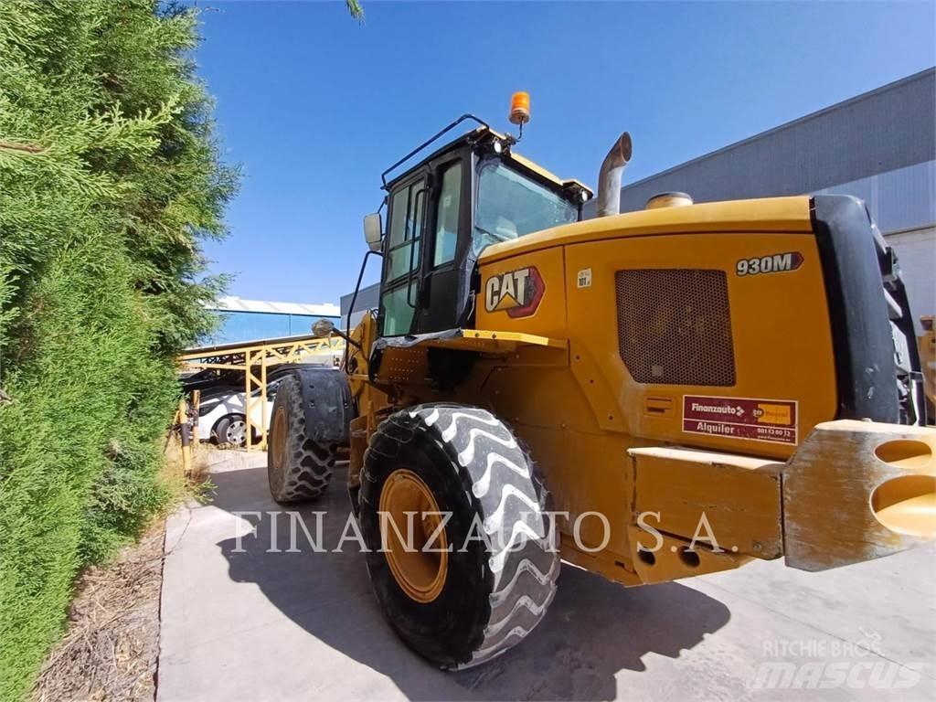 CAT 930M Chargeuse sur pneus