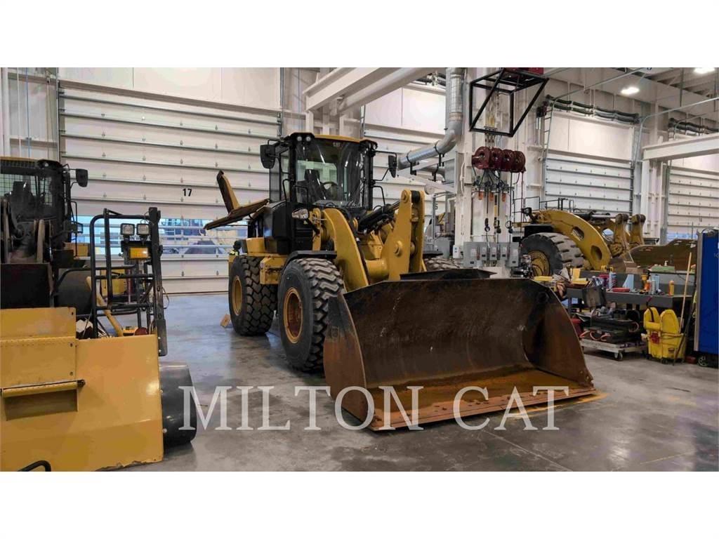 CAT 930M Chargeuse sur pneus