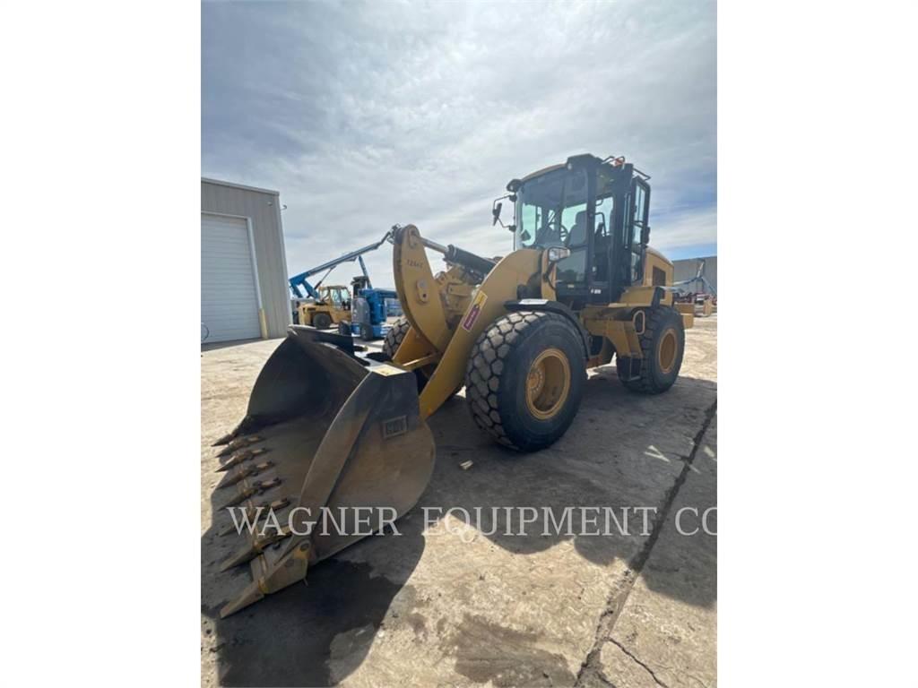 CAT 930M Chargeuse sur pneus