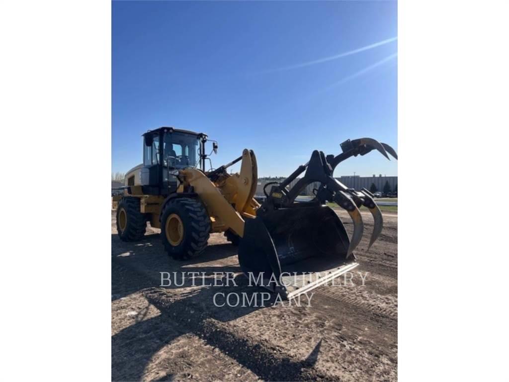 CAT 930M Chargeuse sur pneus