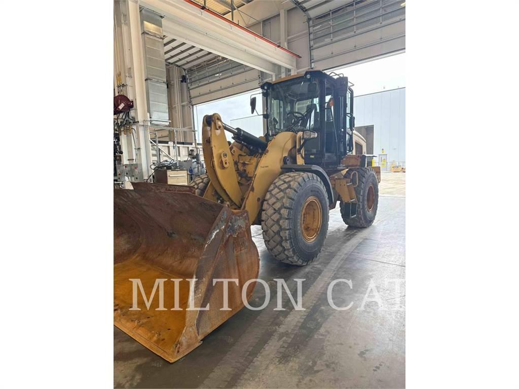 CAT 930M Chargeuse sur pneus