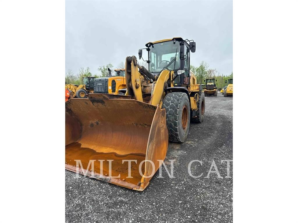 CAT 930M Chargeuse sur pneus