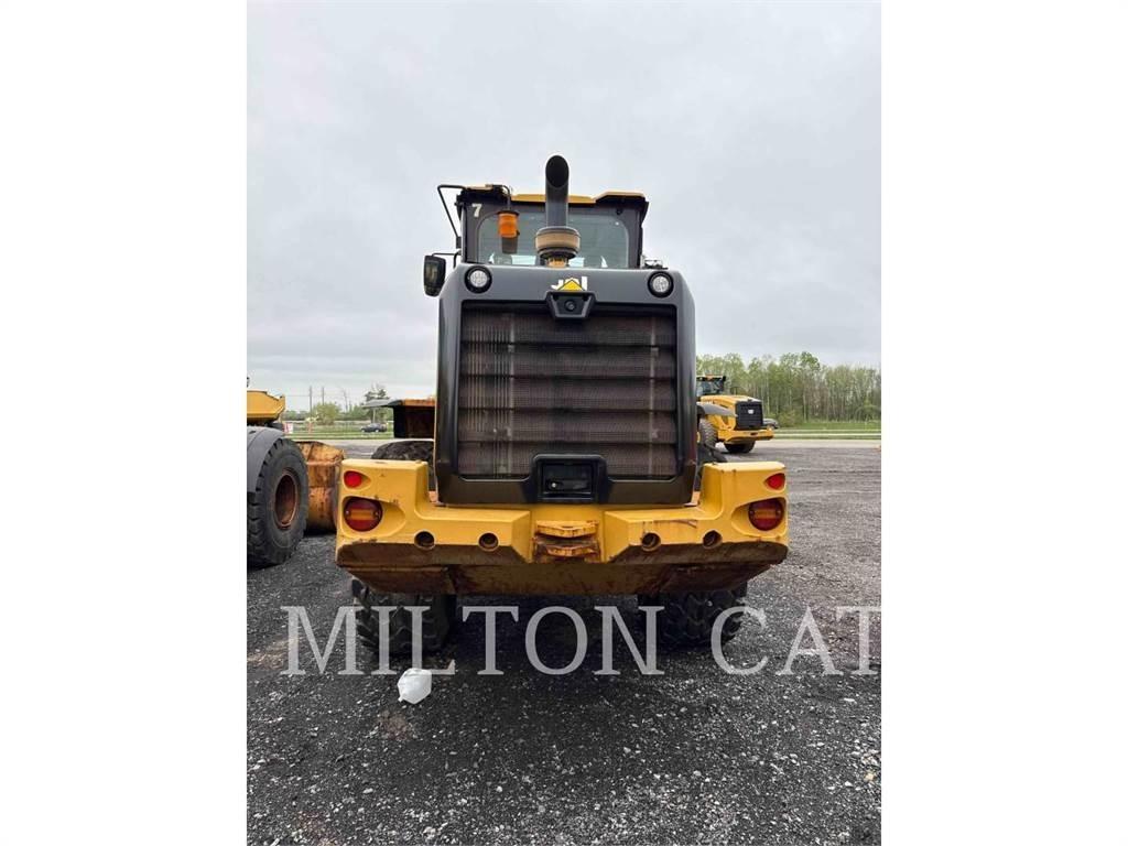 CAT 930M Chargeuse sur pneus