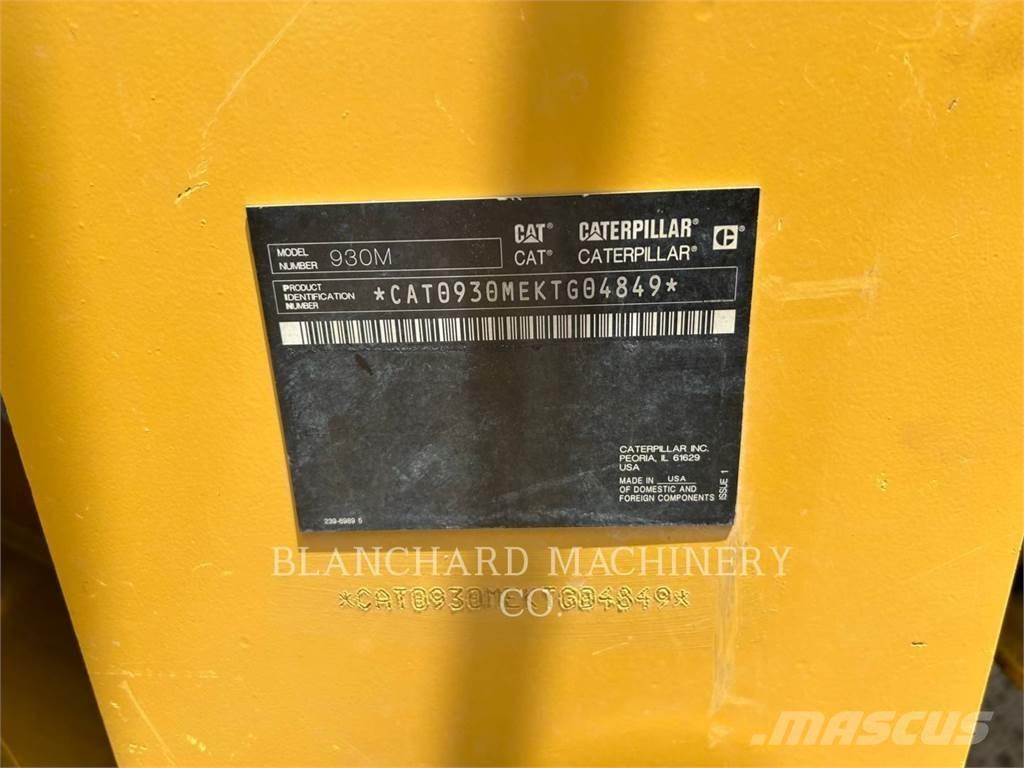 CAT 930M Chargeuse sur pneus