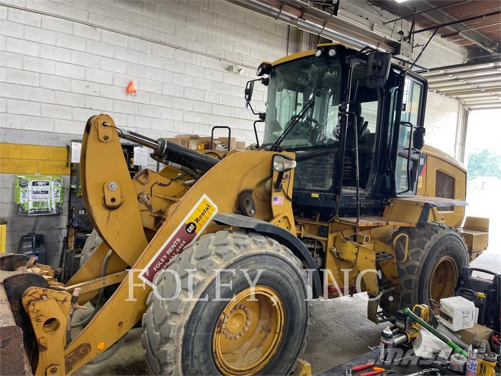 CAT 930M Chargeuse sur pneus