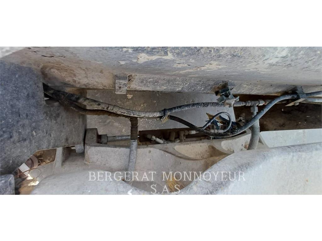 CAT 930M Chargeuse sur pneus