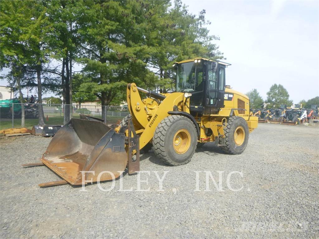 CAT 930M Chargeuse sur pneus
