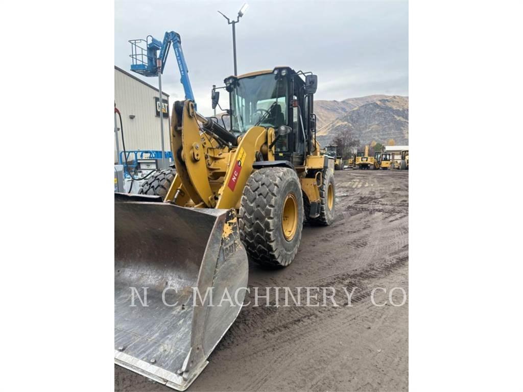 CAT 930M Chargeuse sur pneus
