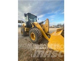 CAT 930M 2V Chargeuse sur pneus