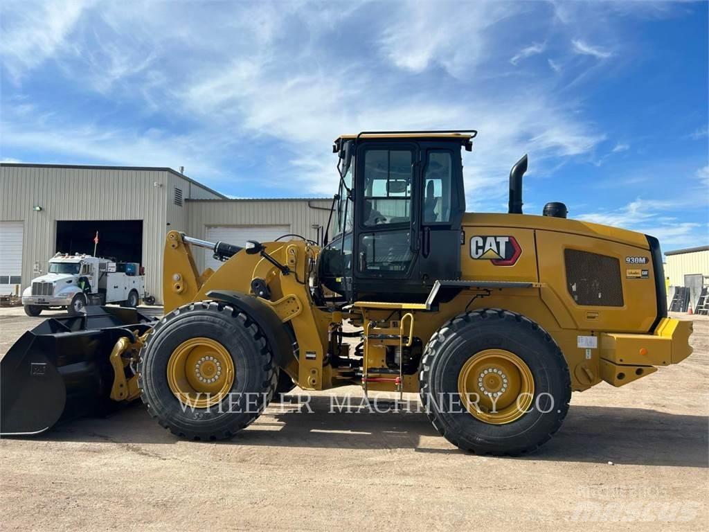 CAT 930M QC 3V Chargeuse sur pneus
