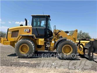 CAT 938 Chargeuse sur pneus