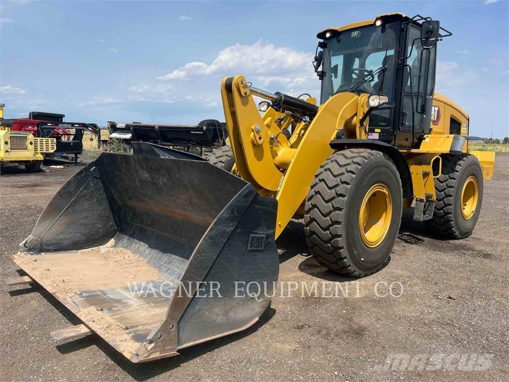 CAT 938 FC Chargeuse sur pneus
