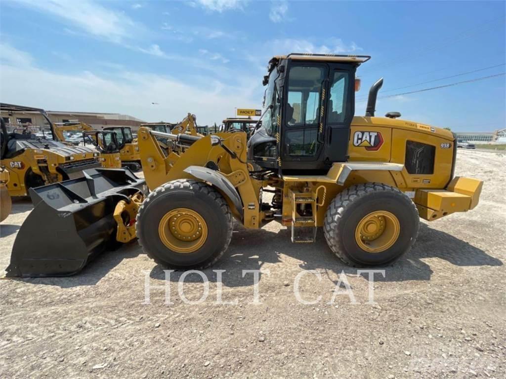 CAT 938 QC Chargeuse sur pneus