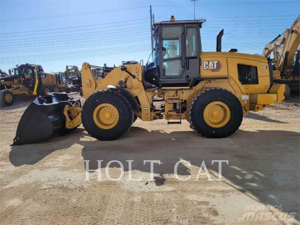 CAT 938 QC Chargeuse sur pneus