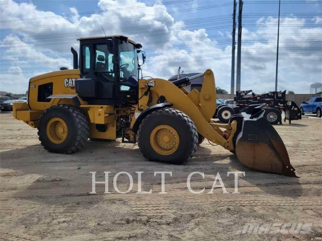 CAT 938 QC Chargeuse sur pneus