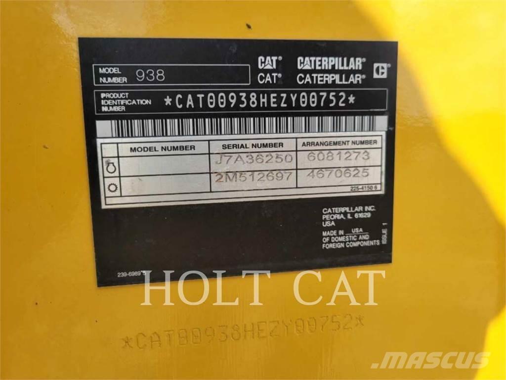 CAT 938 QC Chargeuse sur pneus