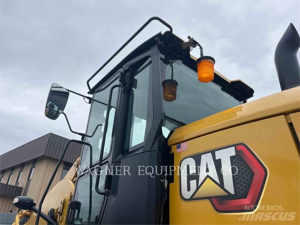 CAT 93814 Chargeuse sur pneus