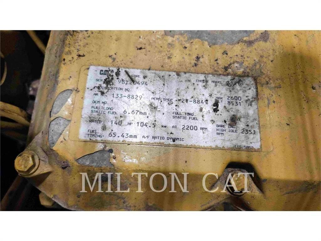 CAT 938F Chargeuse sur pneus