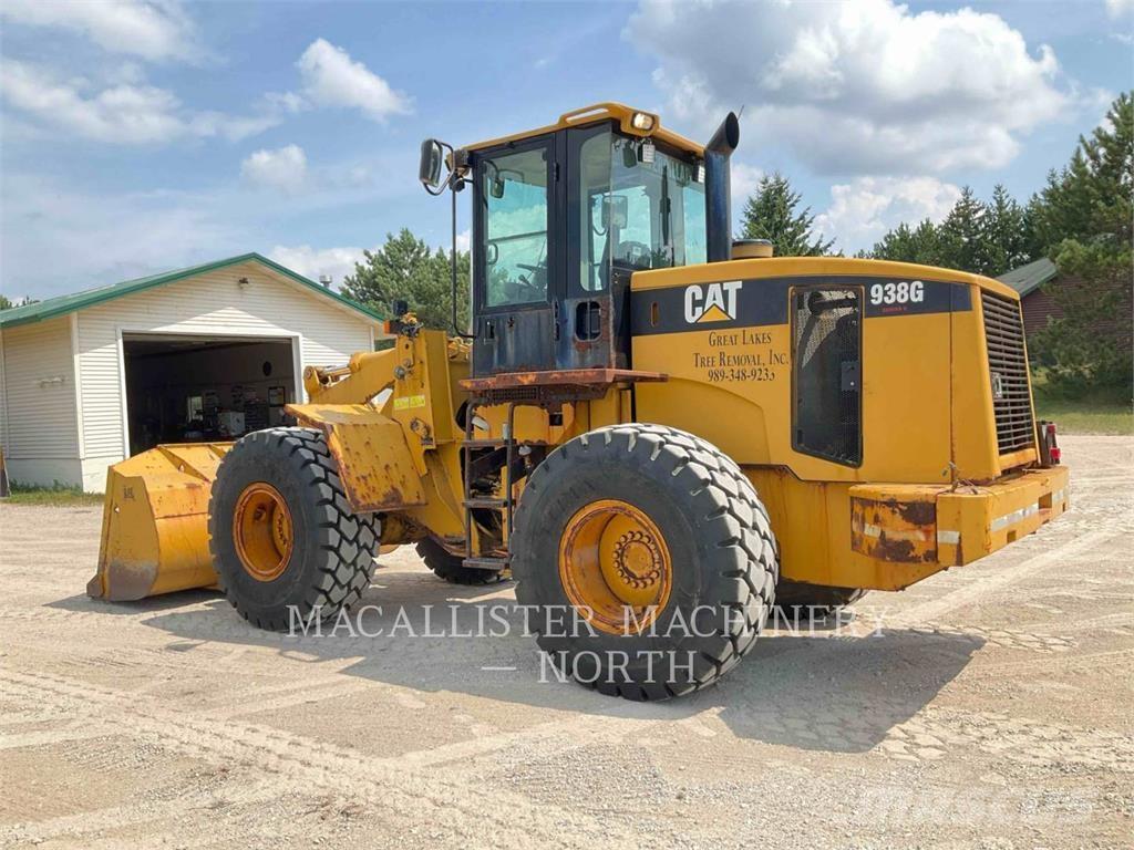 CAT 938G Chargeuse sur pneus
