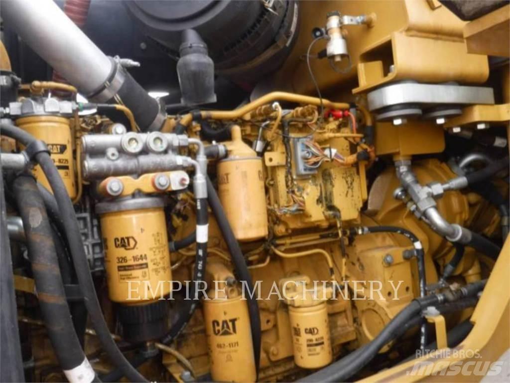 CAT 938H Chargeuse sur pneus