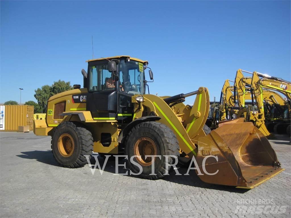 CAT 938K Chargeuse sur pneus