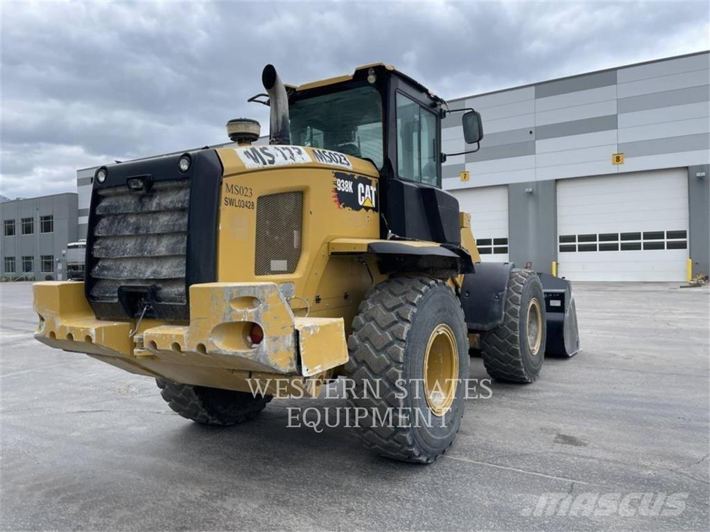 CAT 938K Chargeuse sur pneus