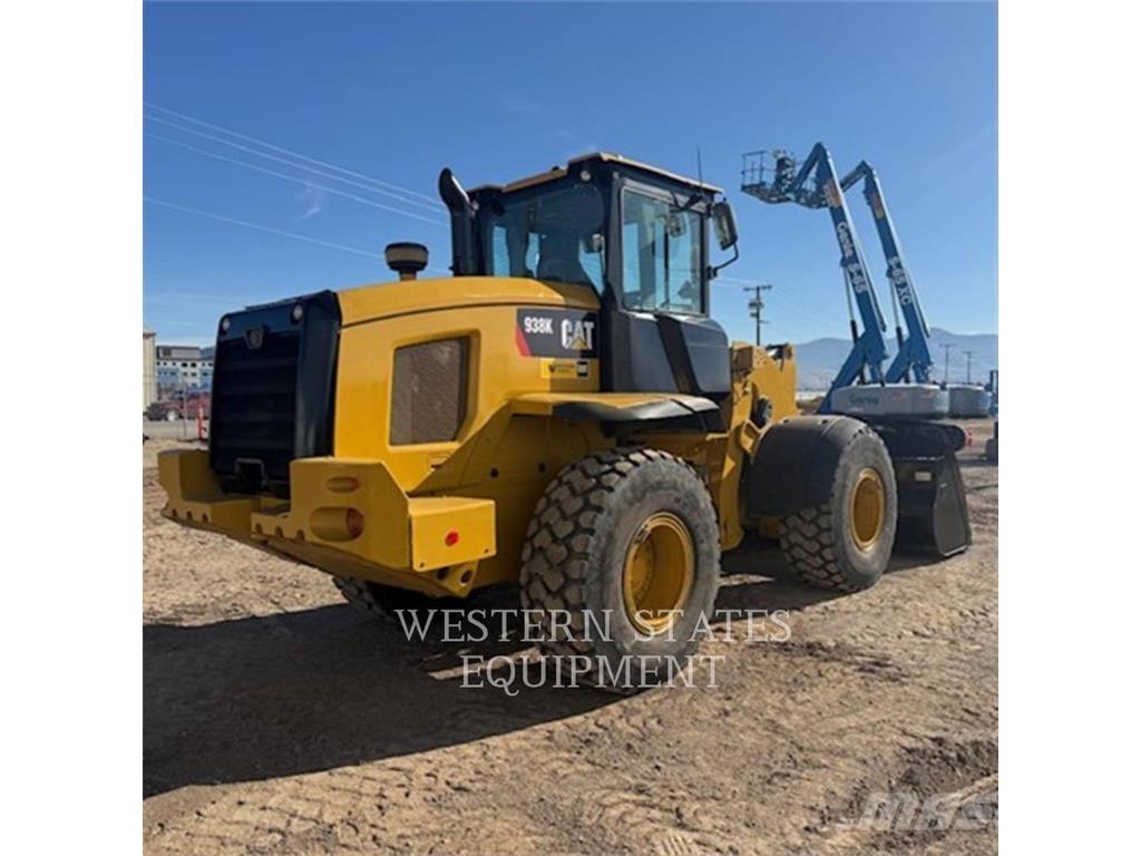 CAT 938K Chargeuse sur pneus