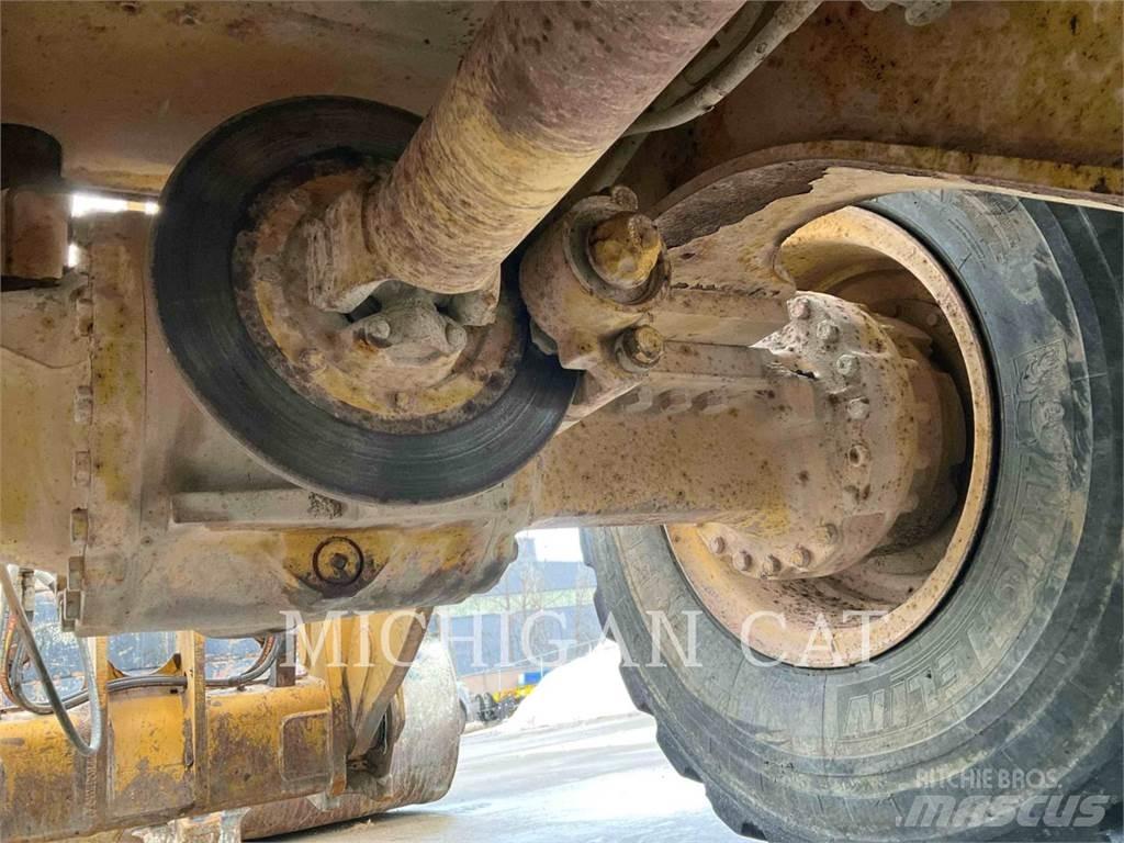 CAT 938K RQ+ Chargeuse sur pneus