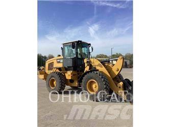 CAT 938M Chargeuse sur pneus