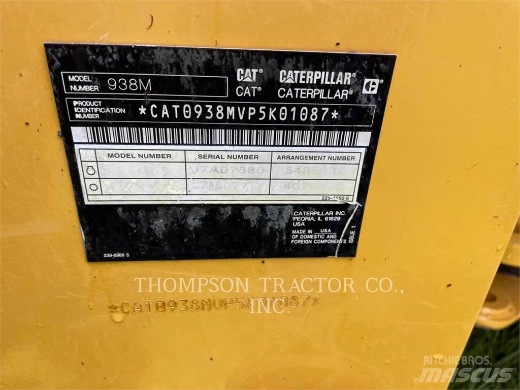 CAT 938M Chargeuse sur pneus