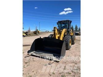 CAT 938M Chargeuse sur pneus