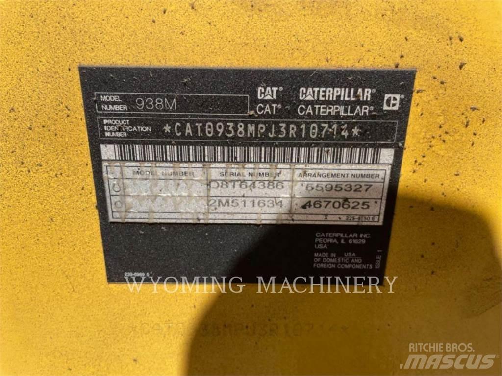 CAT 938M Chargeuse sur pneus