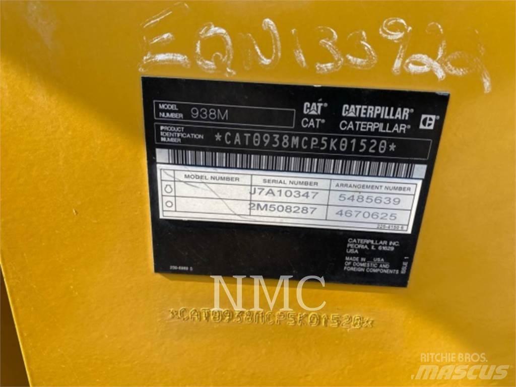 CAT 938M Chargeuse sur pneus