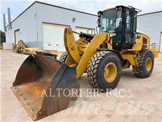 CAT 938M Chargeuse sur pneus