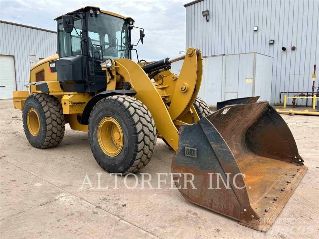 CAT 938M Chargeuse sur pneus