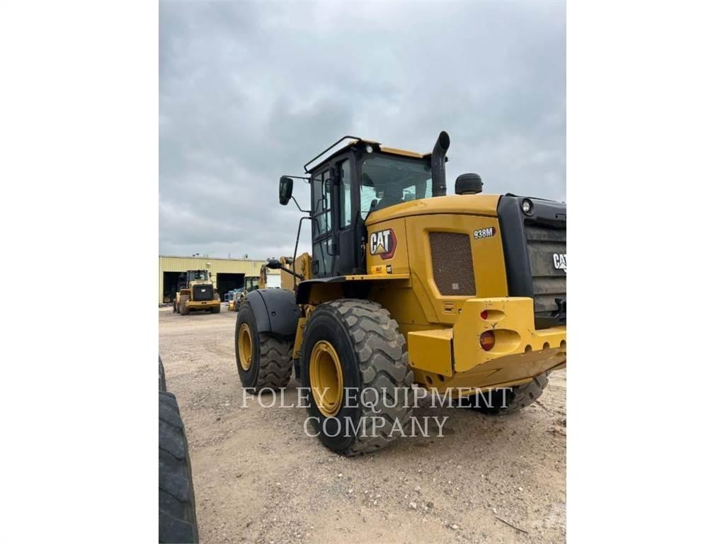 CAT 938M Chargeuse sur pneus