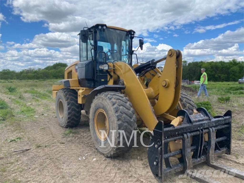 CAT 938M Chargeuse sur pneus