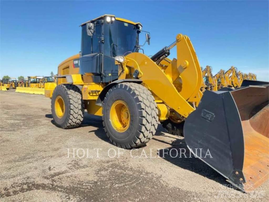 CAT 938M Chargeuse sur pneus