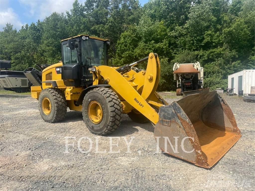 CAT 938M Chargeuse sur pneus