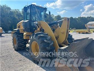CAT 938M Chargeuse sur pneus