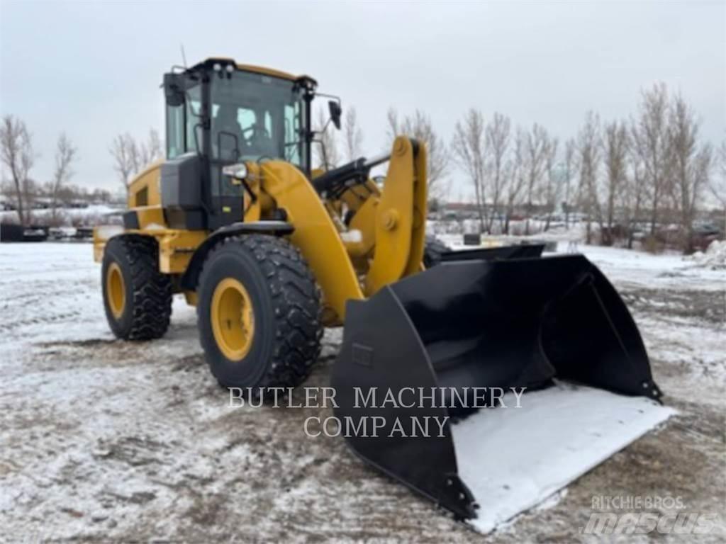 CAT 938M Chargeuse sur pneus