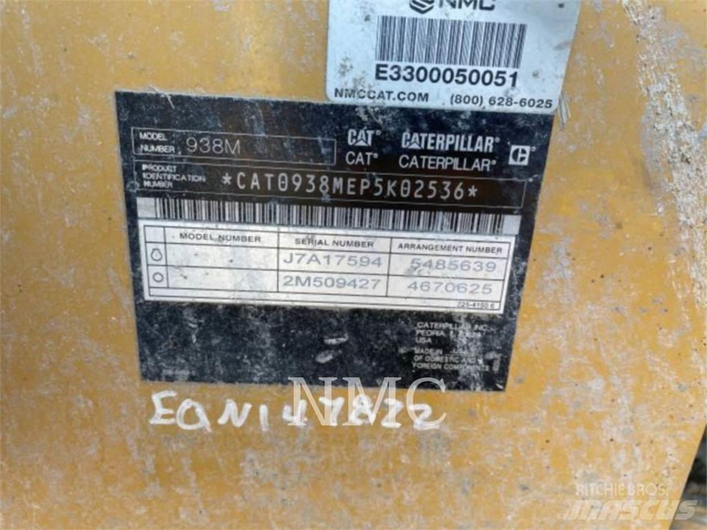 CAT 938M Chargeuse sur pneus